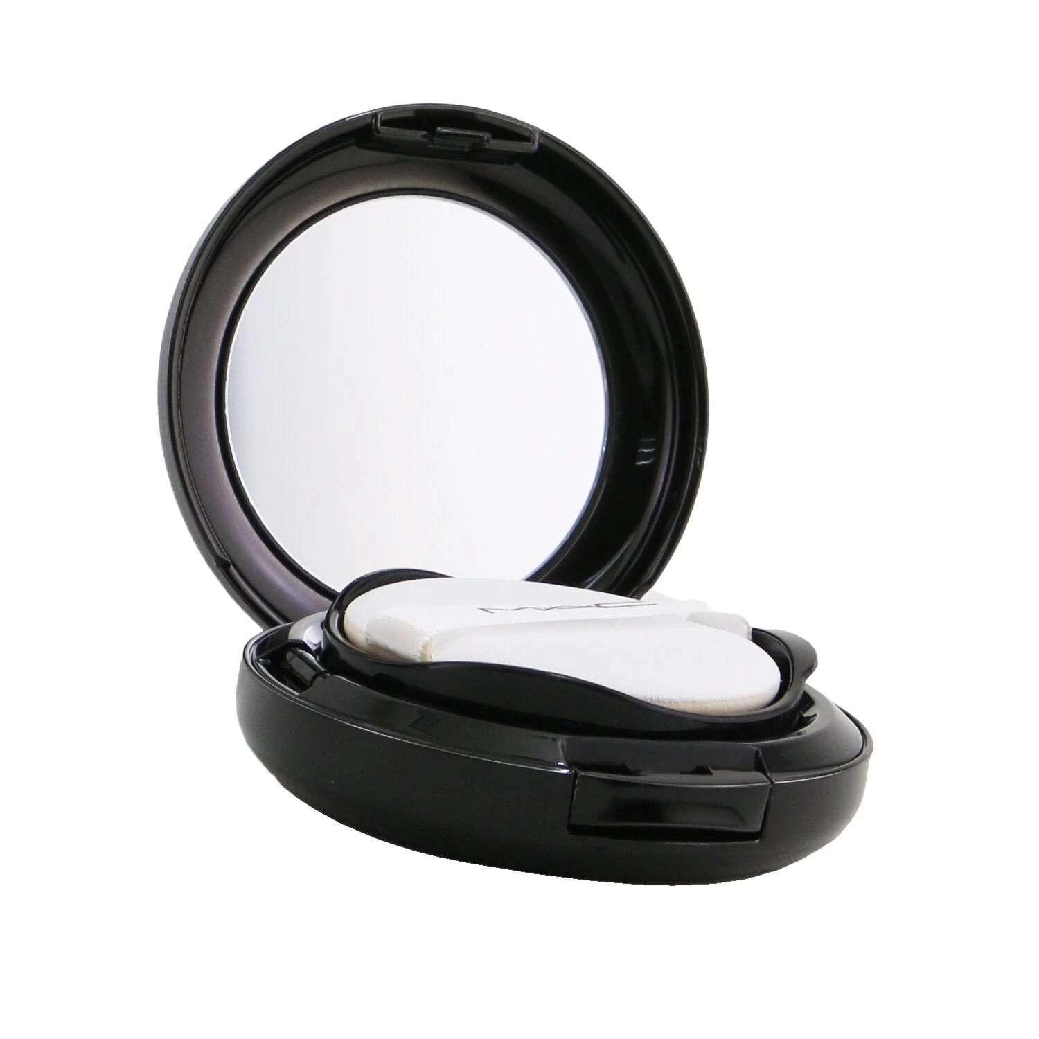 MAC Studio Perfect Hydrating Cushion Compact SPF 50 (With An Extra Refill) - # NC20 (Exp. Date 01/08/2022) 2x12g/0.42oz 8 MAC Studio Perfect Hydrating Cushion Compact SPF 50 (With An Extra Refill) - # NC20 (Exp. Date 01/08/2022) 2x12g/0.42oz - Image 6